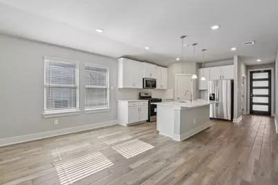 29019 Farmhouse Estates Drive, Waller, TX 77484 - Photo 10