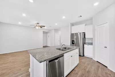 2411 Mulligan Lane, Navasota, TX 77868 - Photo 20