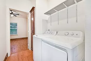 1209 11th St, Galveston, TX 77550 - Photo 24