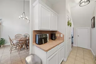 1200 Cheyenne Dr, Brenham, TX 77833 - Photo 8