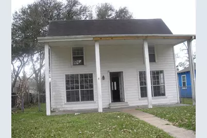809 8th Avenue N, Texas City, TX 77590 - Photo 1