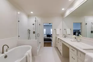 5144 Chevy Chase Dr, Houston, TX 77056 - Photo 22