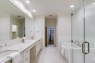 5144 Chevy Chase Dr, Houston, TX 77056 - Photo 20