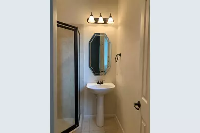 1117 Saint Agnes Street #F, Houston, TX 77030 - Photo 14