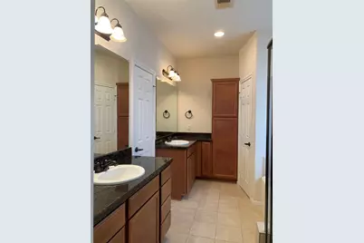 1117 Saint Agnes Street #F, Houston, TX 77030 - Photo 18
