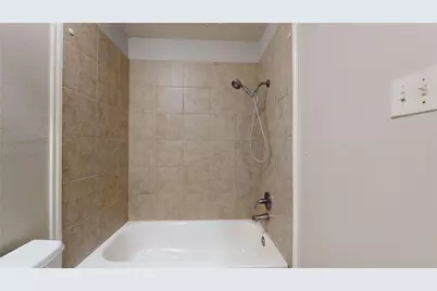 4138 Swinden Drive, Houston, TX 77066 - Photo 20