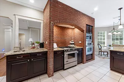 11 Golden Place, The Woodlands, TX 77381 - Photo 20