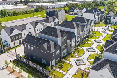 8302 Springwood Canyon Lane, Houston, TX 77055 - Photo 38