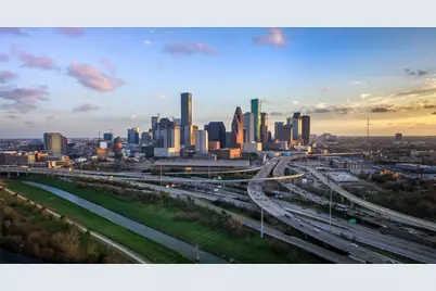 8302 Springwood Canyon Lane, Houston, TX 77055 - Photo 44