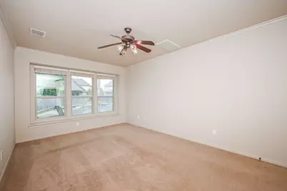 19 Sandwell Place, Spring, TX 77389 - Photo 18