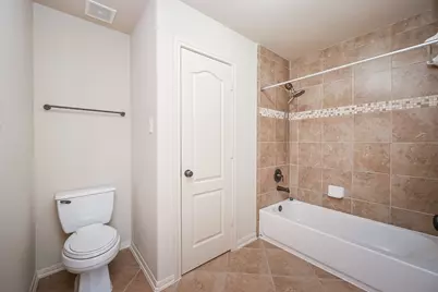 19 Sandwell Place, Spring, TX 77389 - Photo 28