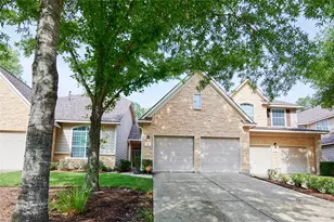 22 W Greenhill Terrace Pl, The Woodlands, TX 77382 - Photo 1