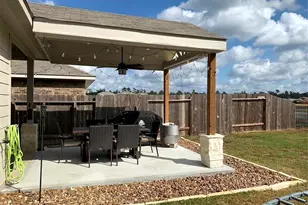 14317 W Pine Heart Dr, Conroe, TX 77302 - Photo 4