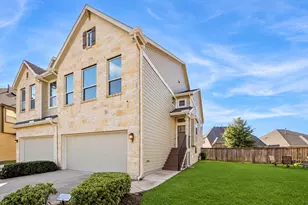 12247 Stellano Ln, Richmond, TX 77406 - Photo 2
