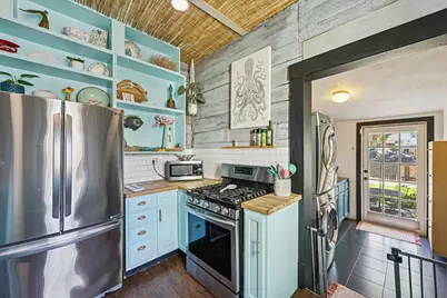 815 Winnie Street, Galveston, TX 77550 - Photo 10