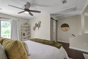 763 Worthshire St, Houston, TX 77008 - Photo 32