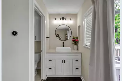 763 Worthshire Street, Houston, TX 77008 - Photo 36