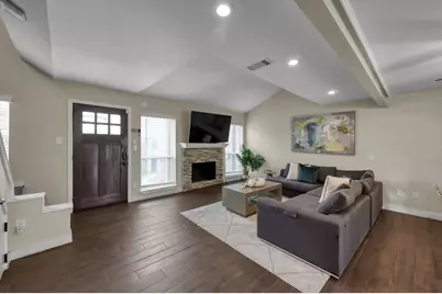 763 Worthshire Street, Houston, TX 77008 - Photo 12