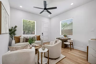 7840 Nashville Unit A/B Street, Houston, TX 77028 - Photo 4