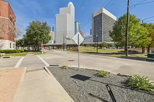 300 St Joseph Pkwy, Houston, TX 77002 - Photo 18