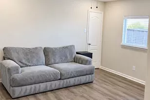 1801 High Falls Ln, Pearland, TX 77581 - Photo 16