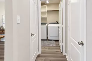 1801 High Falls Ln, Pearland, TX 77581 - Photo 20