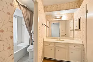 12919 Carvel Ln, Houston, TX 77072 - Photo 8