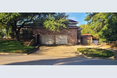 2604 Bois D Arc Street, Huntsville, TX 77320 - Photo 1