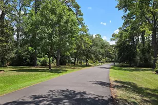 9818 Shadow Wood Dr, Houston, TX 77080 - Photo 36