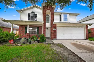 13762 Branford Greens Dr, Houston, TX 77083 - Photo 2