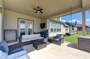 203 Lily Ln, Rosharon, TX 77583 - Photo 38