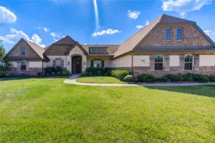 203 Lily Ln, Rosharon, TX 77583 - Photo 1