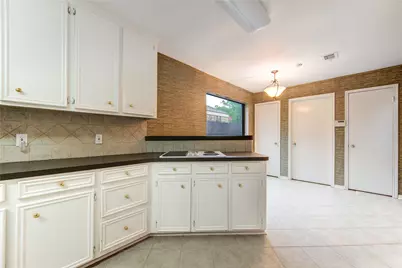 2122 Woodland Springs Street, Houston, TX 77077 - Photo 12