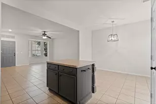 9735 Coyote Creek Dr, Houston, TX 77095 - Photo 14