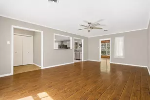 103 Almeda St, Cleveland, TX 77327 - Photo 8
