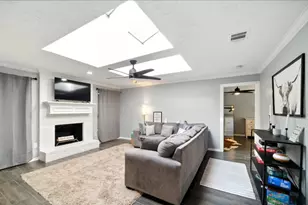 10322 Sageplum Dr, Houston, TX 77089 - Photo 6
