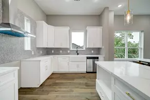 1411 W 23rd St, Houston, TX 77008 - Photo 16