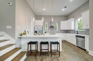 1411 W 23rd St, Houston, TX 77008 - Photo 14