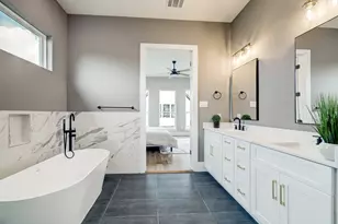 1411 W 23rd St, Houston, TX 77008 - Photo 24