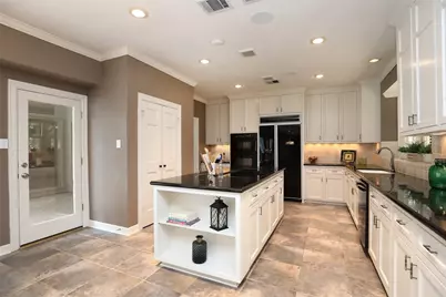 13711 Champions Park Drive, Houston, TX 77069 - Photo 22
