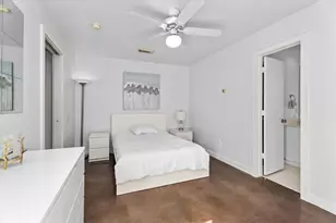 2711 Chenevert St, Houston, TX 77004 - Photo 22