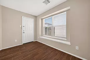 12926 Valleygate Ln, Houston, TX 77072 - Photo 10