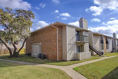 1901 Holleman Drive W #502, College Station, TX 77840 - Photo 2