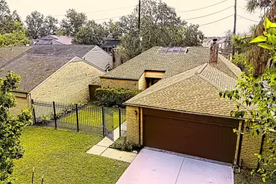 1827 Ash Meadow Drive, Houston, TX 77090 - Photo 24