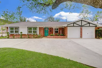 8706 Glen Valley Drive, Houston, TX 77061 - Photo 6