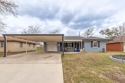 9101 Homewood Lane NE, Houston, TX 77078 - Photo 1
