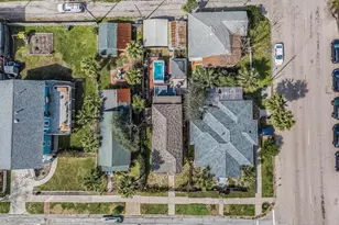 806 Church St, Galveston, TX 77550 - Photo 32