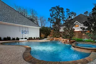 2 Graceful Elm Ct, The Woodlands, TX 77381 - Photo 50