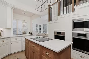 2 Graceful Elm Ct, The Woodlands, TX 77381 - Photo 32