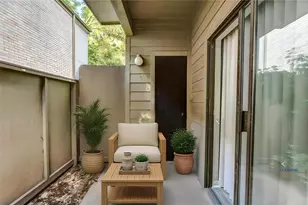 10047 Westpark Dr, Houston, TX 77042 - Photo 24